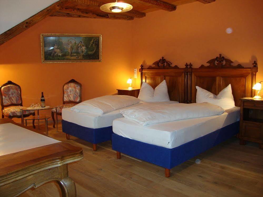 Historisches Genusshotel Loewen Schopfheim Εξωτερικό φωτογραφία