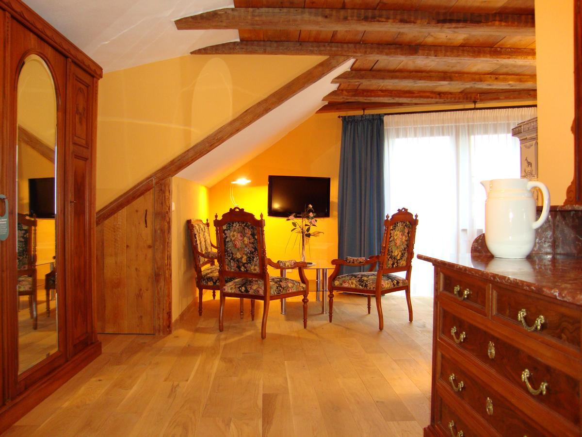Historisches Genusshotel Loewen Schopfheim Εξωτερικό φωτογραφία